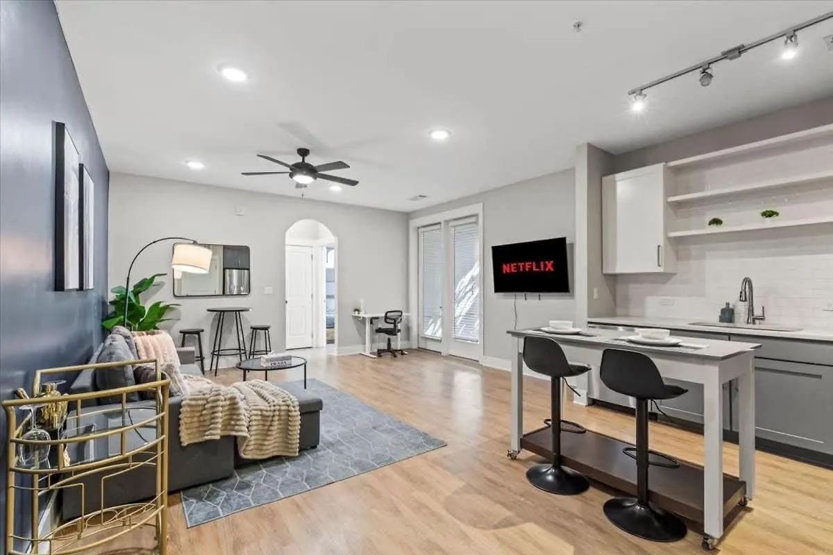 Luxurious 1Br Suite In Waverly Charlotte! 0*, Charlotte United States